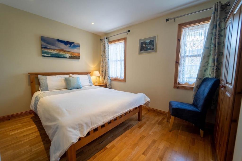 Burnham View Villa Dingle Bagian luar foto